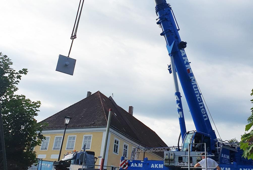 Schweres Gerät am Seefelder Schloss